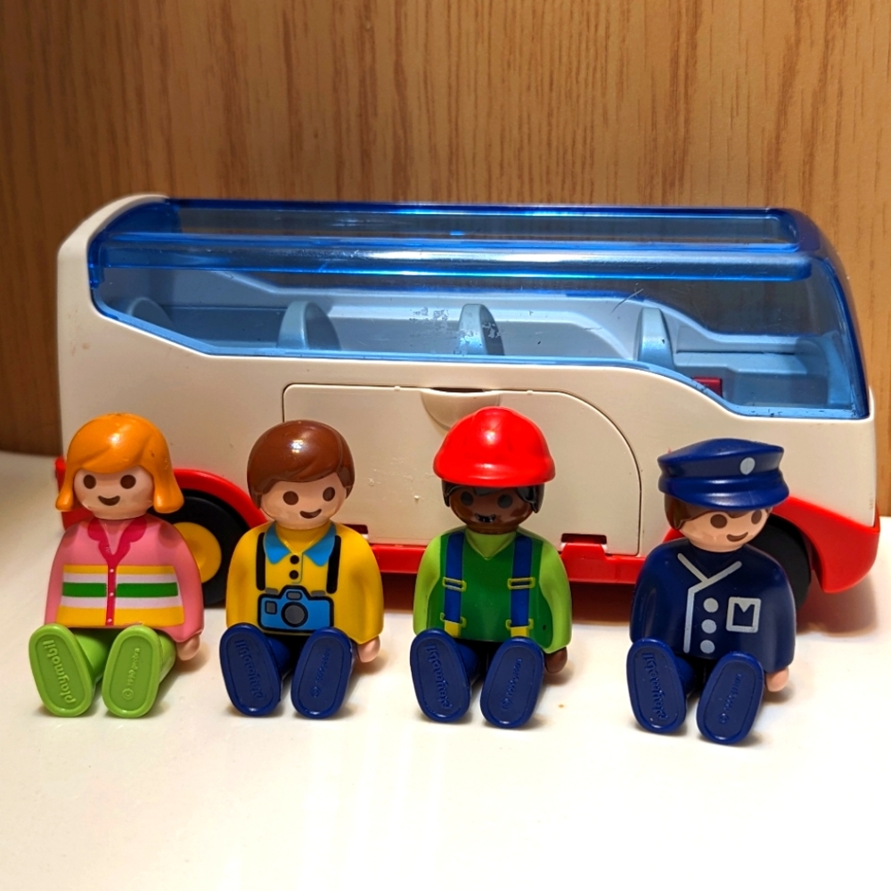 Playmobile Airport Shuttle Bus and People, 2011